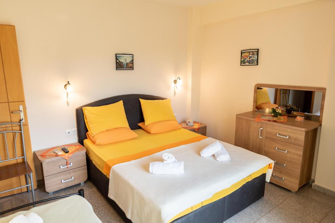 Nikos Apartments Ormos Panagias Eksteriør billede