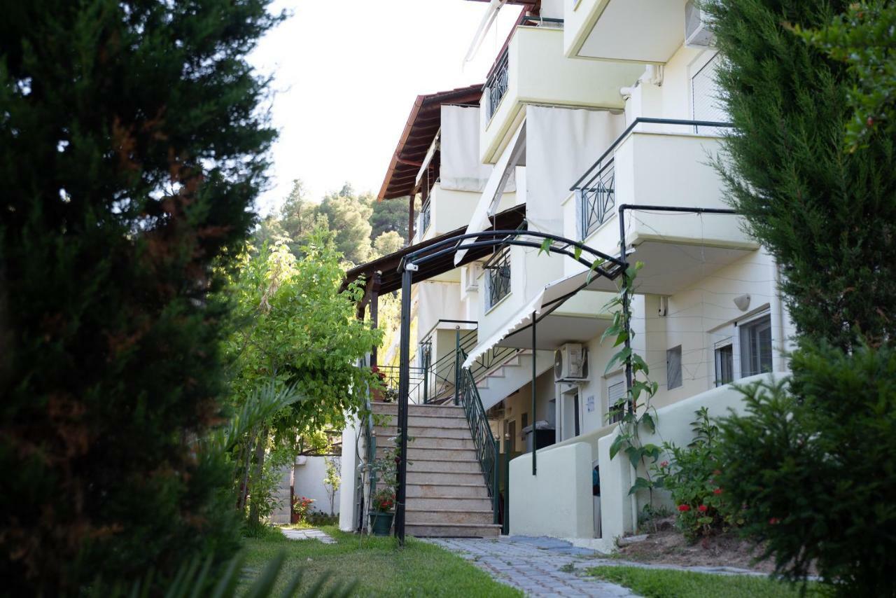 Nikos Apartments Ormos Panagias Eksteriør billede