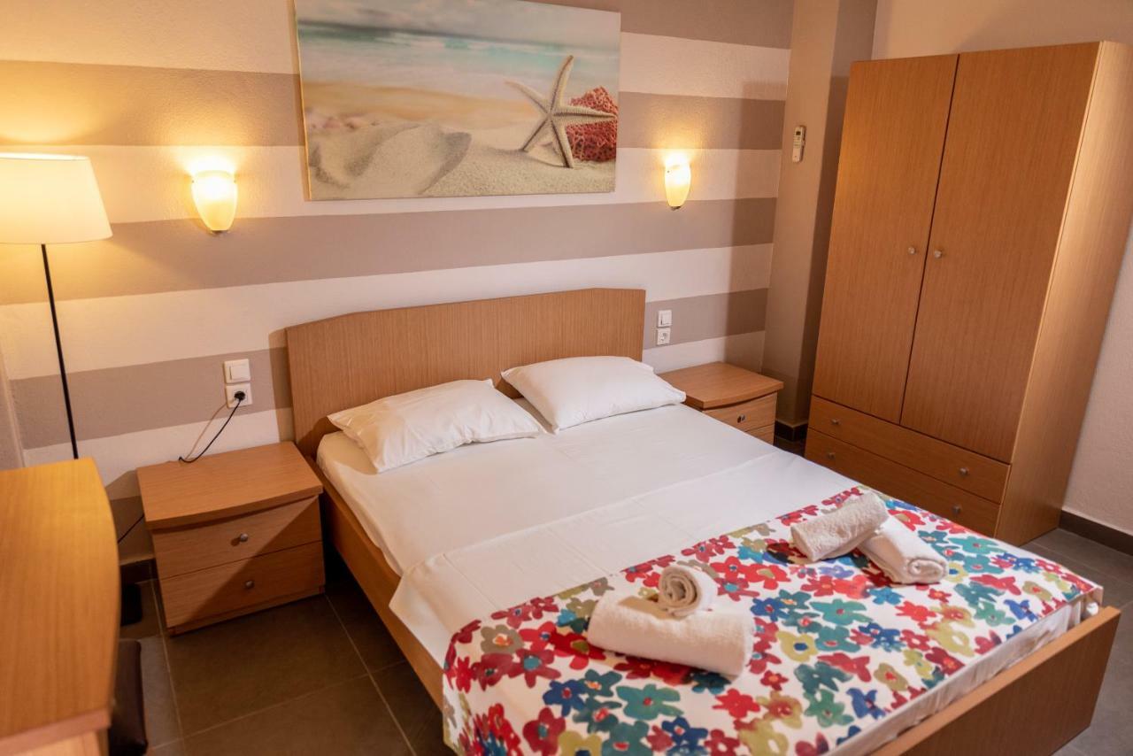 Nikos Apartments Ormos Panagias Eksteriør billede