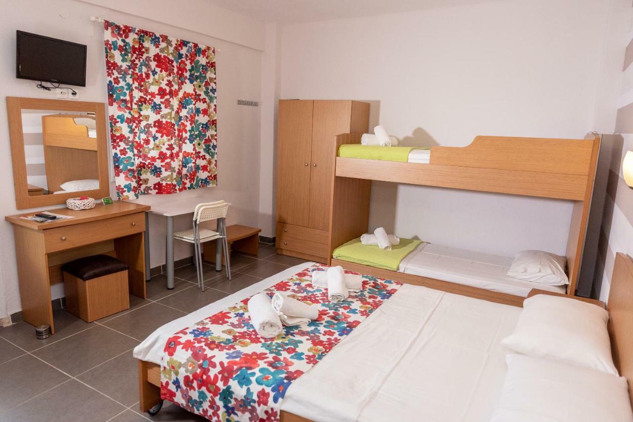 Nikos Apartments Ormos Panagias Eksteriør billede