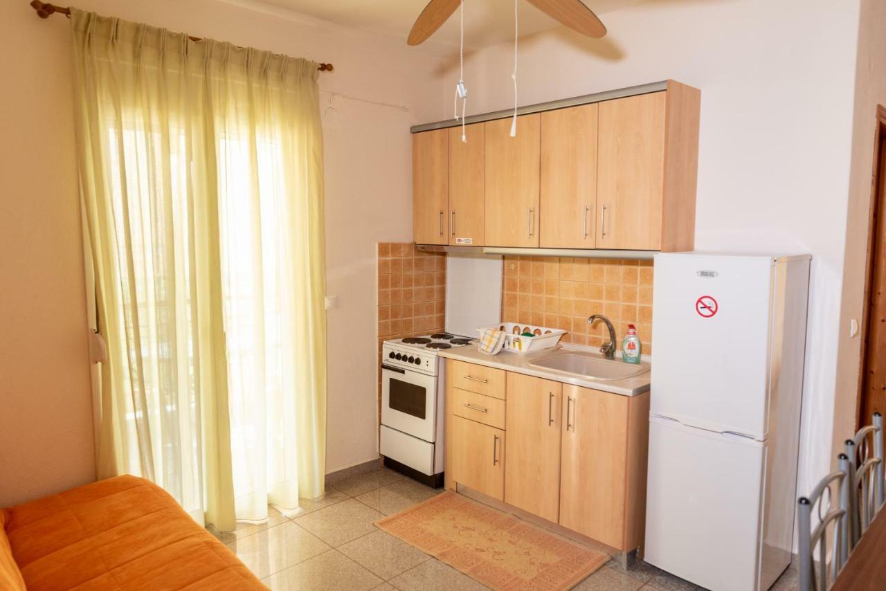 Nikos Apartments Ormos Panagias Eksteriør billede