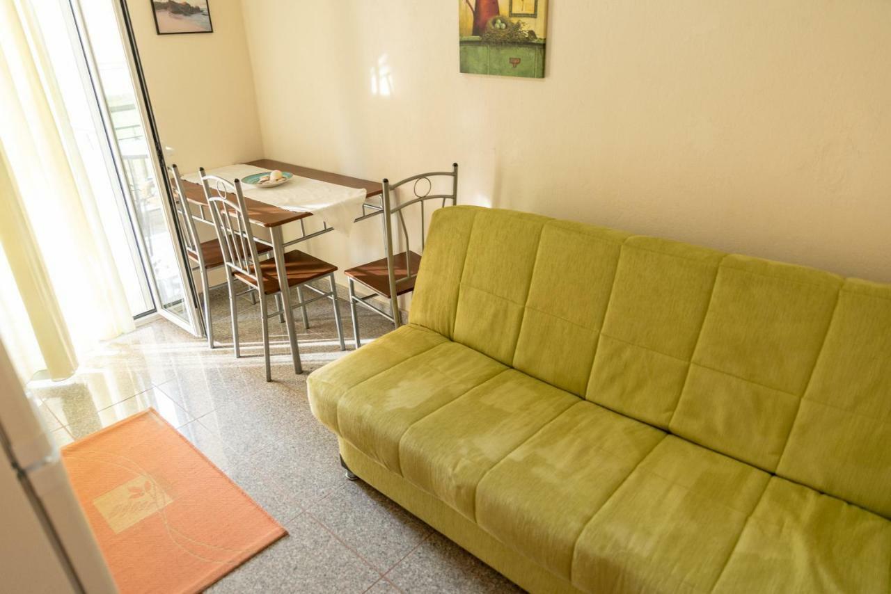 Nikos Apartments Ormos Panagias Eksteriør billede